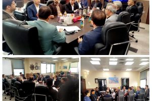 نشست رییس شورای شهر خارگ با معاونین اداره کل بنادر و دریانوردی استان بوشهر برگزار شد