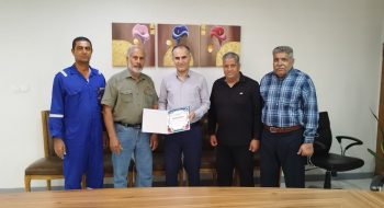 تقدیر مدیرعامل و هیأت مدیره تعاونی صیادی خارگ از شورای اسلامی شهر در خصوص ساماندهی انبارهای صیادان در محدوده اسکله